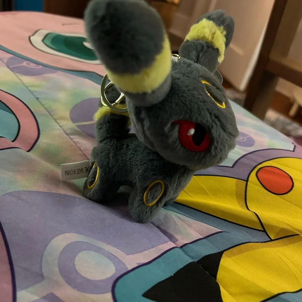 umbreon keychain - Picture 3 of 3